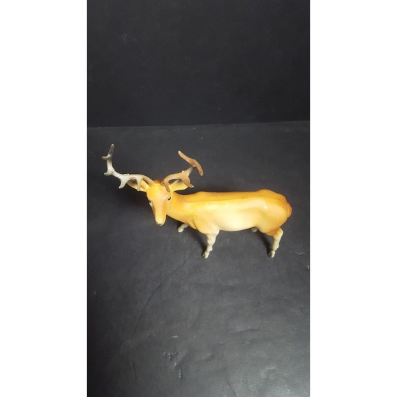 Vintage Hard Plastic Deer Made in Hong Kong - Picture 13 of 13